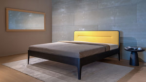 Bed AIRA - solid oak