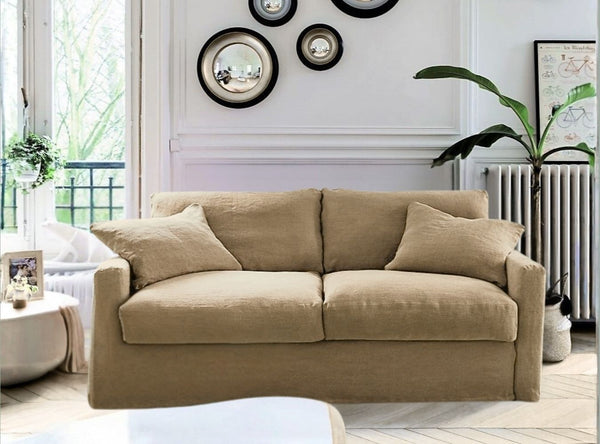 Komfortables Schlafsofa mit Bettfunktion Bidart, 3 Sitzer, 4 Sitzer, beige, mit abnehmbaren und waschbaren Bezügen.