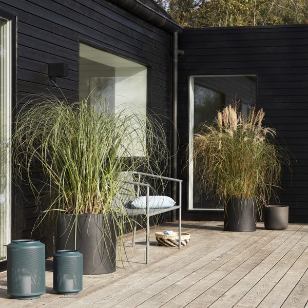 FLOWER PLANTER Set of 2 Black