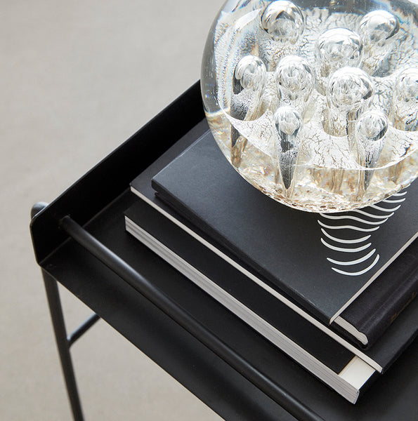 TABLE BLACK